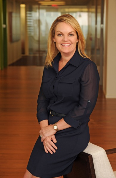 Kim Callahan headshot