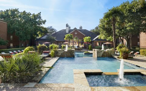 Camden Addison Apartments in Addison, Texas