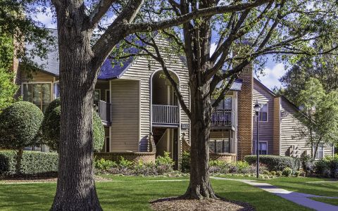 Camden Foxcroft Apartments in Charlotte, NC