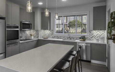 Camden-Grandview-Townhomes-Charlotte-NC-Kitchen