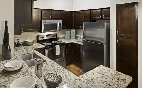 Camden Greenway Apartments in Houston, Texas
