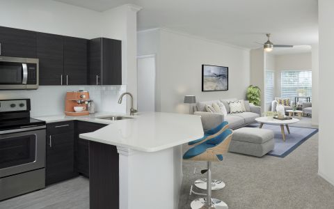 Camden Lee Vista Apartments in Orlando, Florida