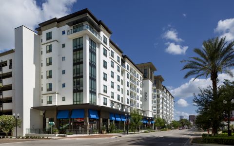 Camden North Quarter apartments in Orlando, FL exterior