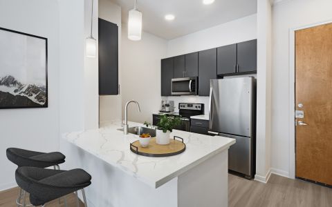 Camden Plaza Apartments in Houston, Texas