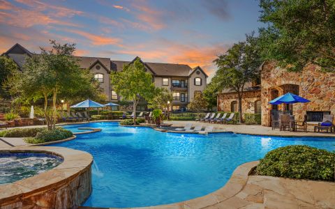 Swimming Pool at Camden Riverwalk Apartments in Grapevine, Texas