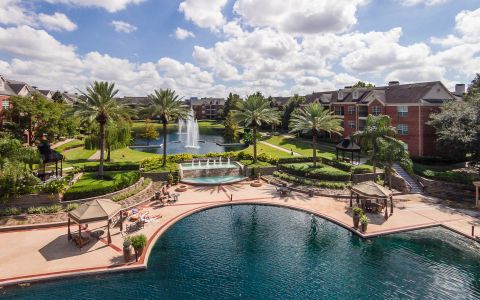 Camden Vanderbilt Apartments in Houston, Texas