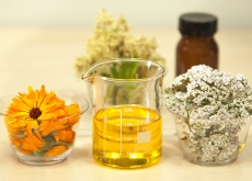 Clean Your Apartment with Essential Oils Clean Your Apartment with Essential Oils