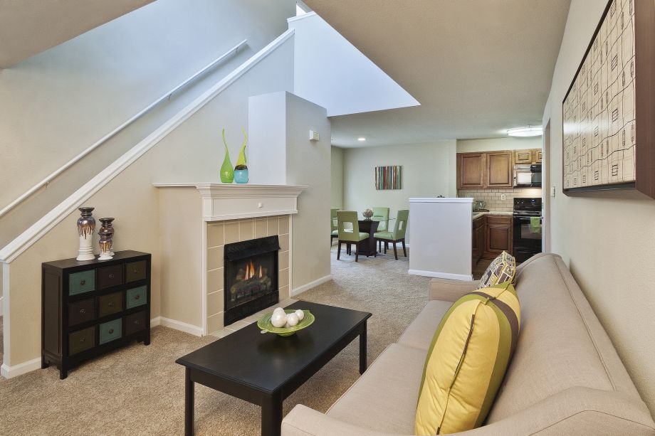 Apartments for Rent in Apex, NC - Camden Lake Pine