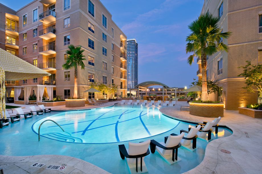 Resort-Style Swimming Pool at Camden Highland Village townhomes in Houston, TX