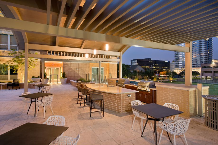 Outdoor Grilling Area at Camden Highland Village townhomes in Houston, TX