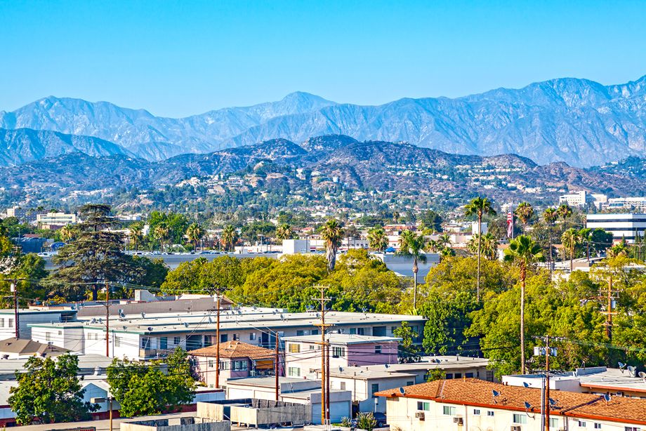 Mountain Views from Camden Glendale apartments in Glendale, CA