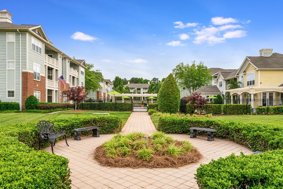 Community seating area at Camden Governors Village Apartments in Chapel Hill, NC