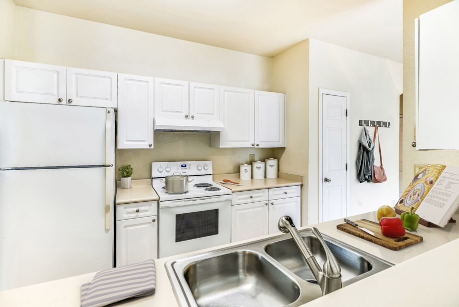 Kitchen at Camden Governors Village Apartments in Chapel Hill, NC