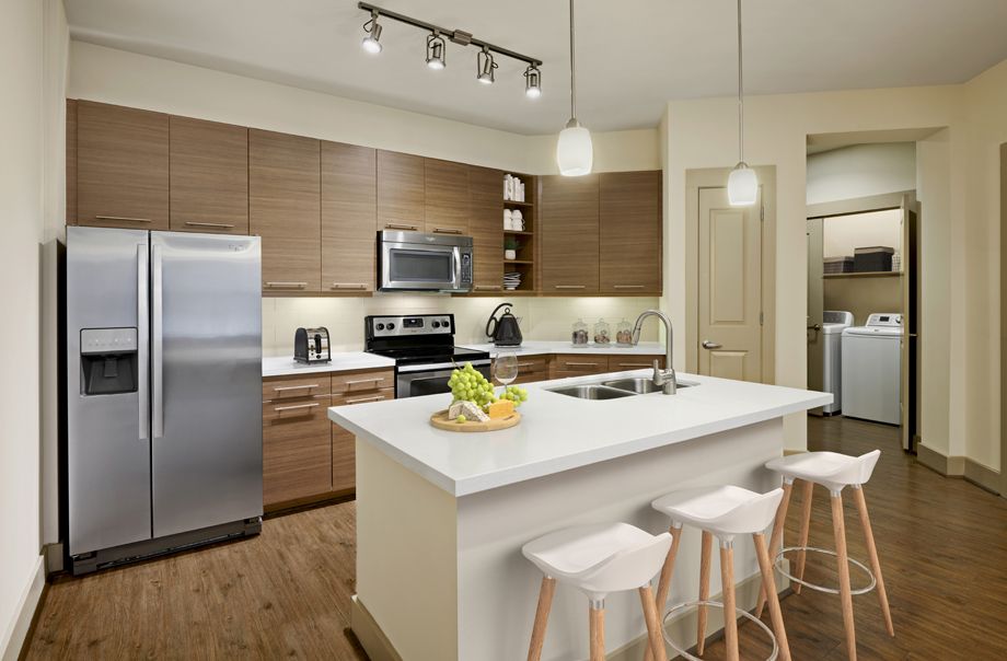 Kitchen with island at Camden Lamar Heights in Austin, TX