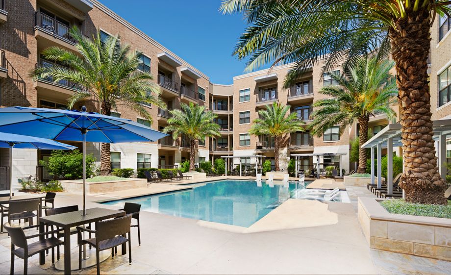 Resort-style pool at Camden Lamar Heights in Austin, TX