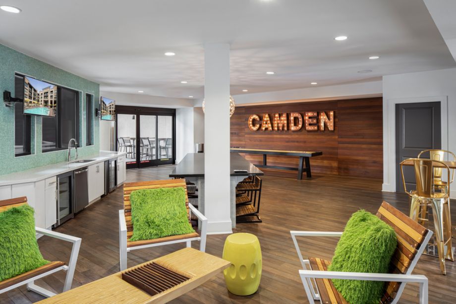 Resident Lounge at Camden Old Town Scottsdale Apartments in Scottsdale, Arizona