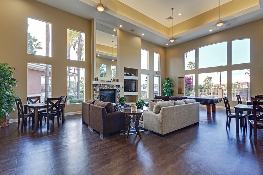 Resident Lounge seating at Camden Sierra at Otay Ranch apartments in Chula Vista, CA