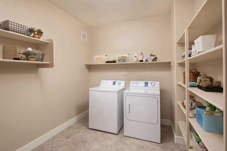 Penthouse Laundry Room at Camden Sotelo Apartments in Tempe, Arizona