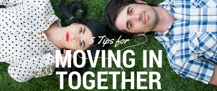 Read these tips to learn how to survive moving in together! Ideas for Moving In Together from Simply Camden