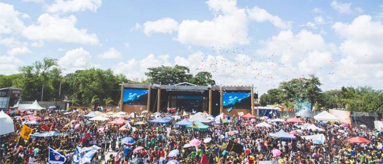 Outdoor Festival Outdoor Festival