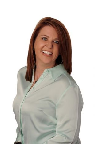 Dawn Mathwig headshot